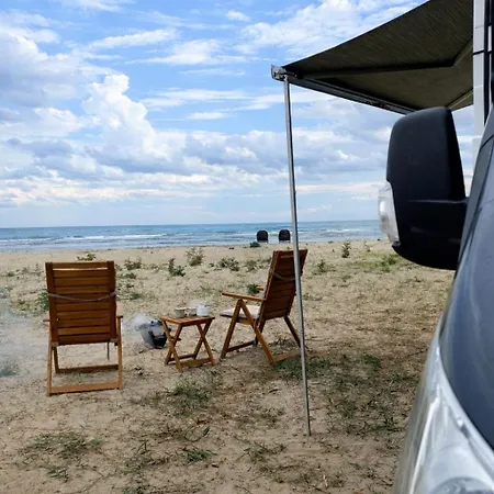 Duzy Kamper Rodzinny 6 Osob Benimar Sport 324 Up *